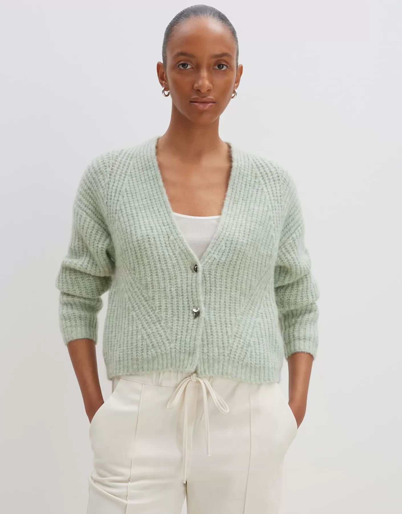 Maille<OPUS Commander Cardigan En Tricot épais Triya Vert En Ligne pale jade