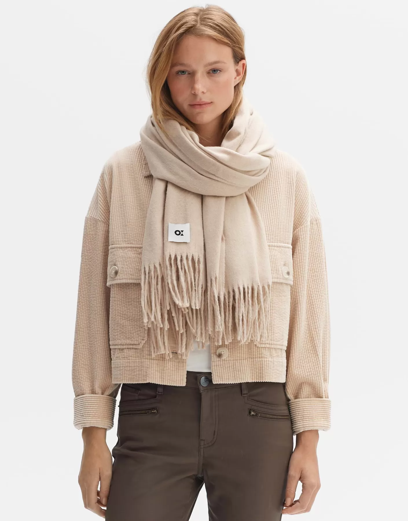 Accessoires<OPUS Commander Écharpe Surdimensionnée Anell Scarf Beige En Ligne macadamia