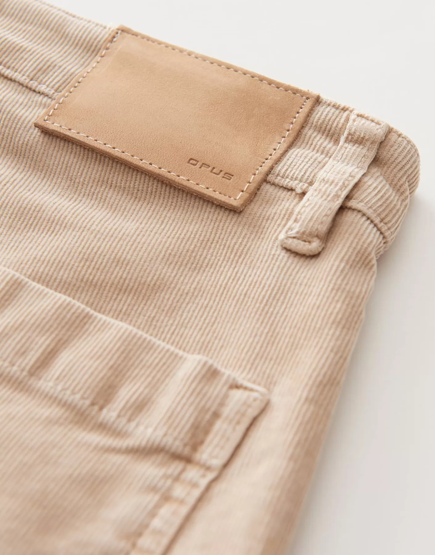 Pantalons | Jeans<OPUS Commander Jean Large Croisé Mokoti Work Beige En Ligne macadamia