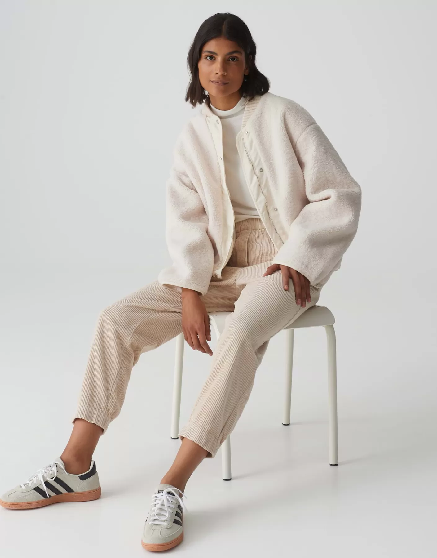 Pantalons<OPUS Commander Pantalon En Velours Côtelé Myha Corduroy Beige En Ligne macadamia